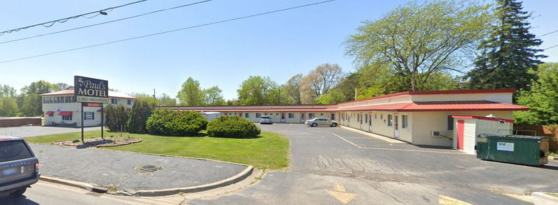 Pauls Motel of Bay City (Hammerbachers Motel) - Web Listing Photo (newer photo)